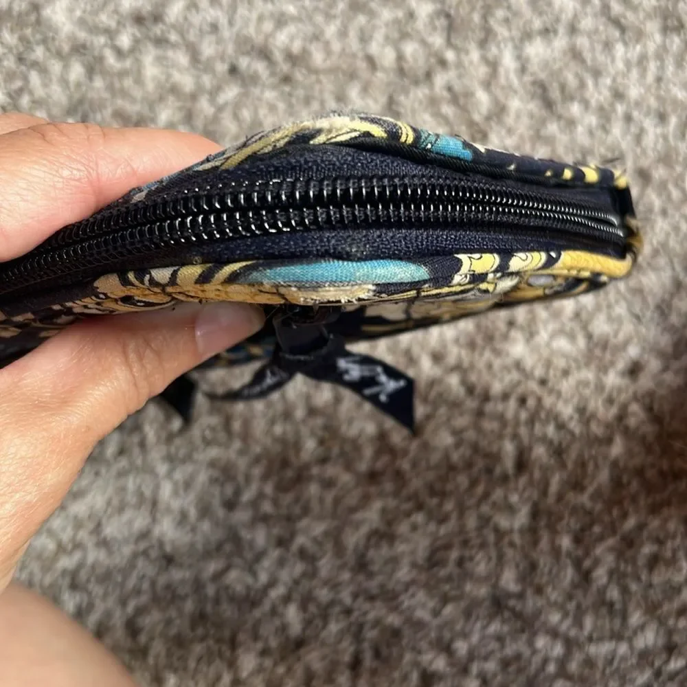 Vera Bradley, turn lock wallet, Ellie retired design, blue and yellow